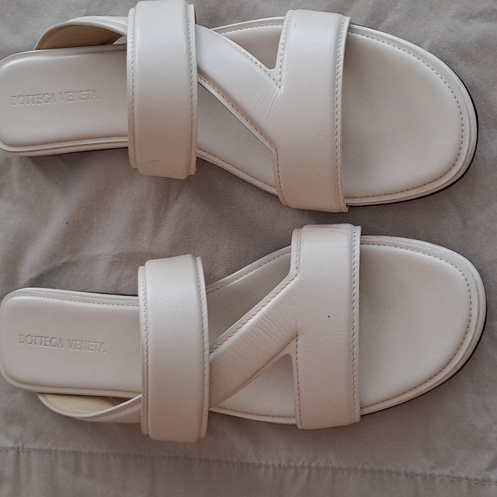 Size 40 Cream Bottega Veneta Flats